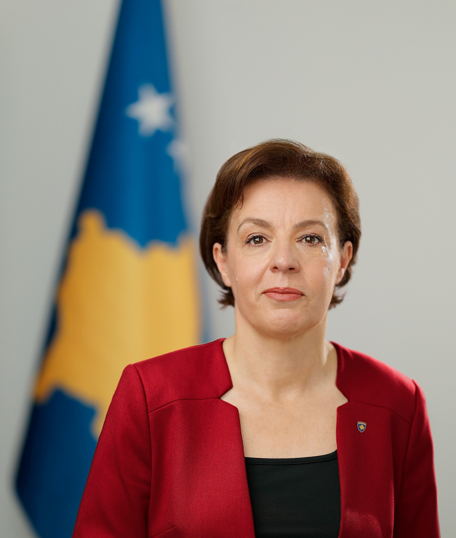 Gërvalla: Intervistë me gazetaren Adelheid Wölfl për gazetën austriake "Der Standard"