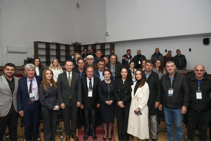 Themelohet dega e Partisë Guxo në Viti